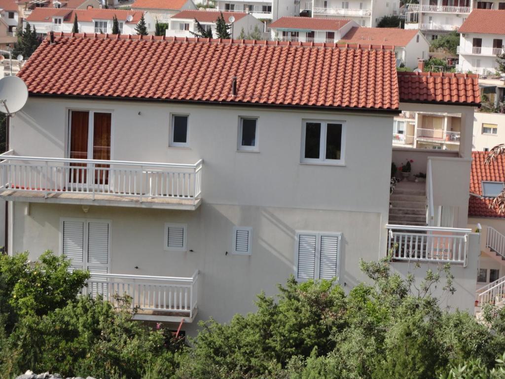 Kovacic Apartment