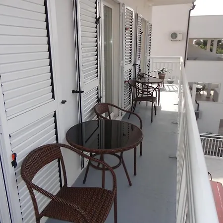 Apartments Kovacic Hvar Town Room photo